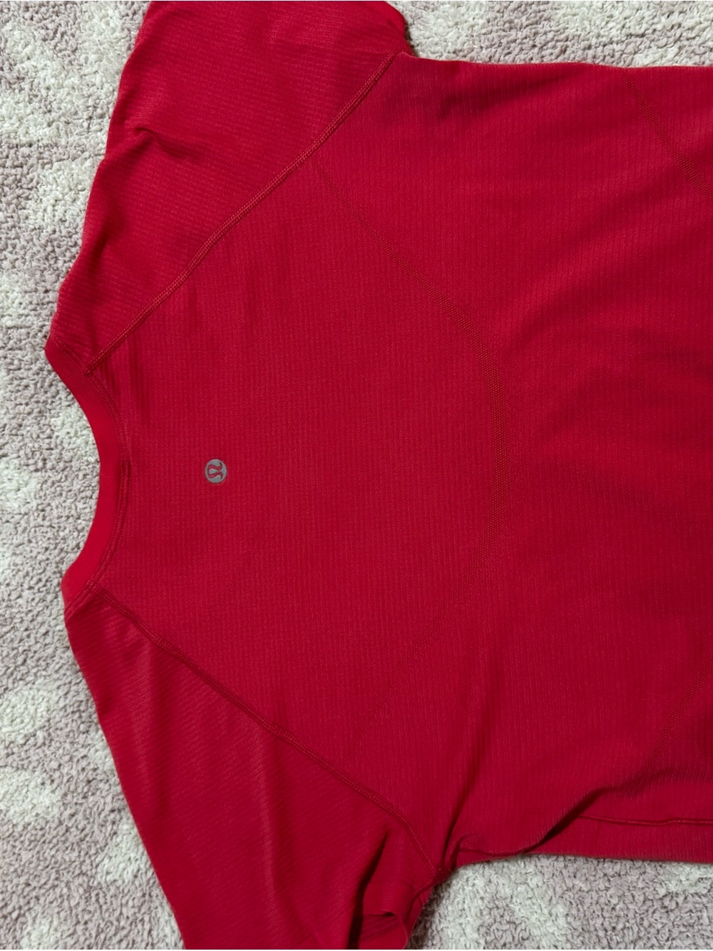 lululemon athletica Short Sleeve Tech Tee - Red